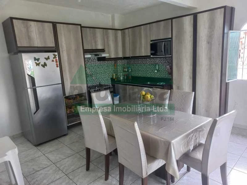 Casa de rua Residencial / Tancredo Neves