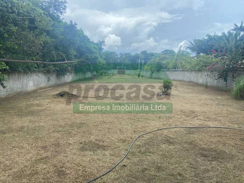 TERRENO A VENDA