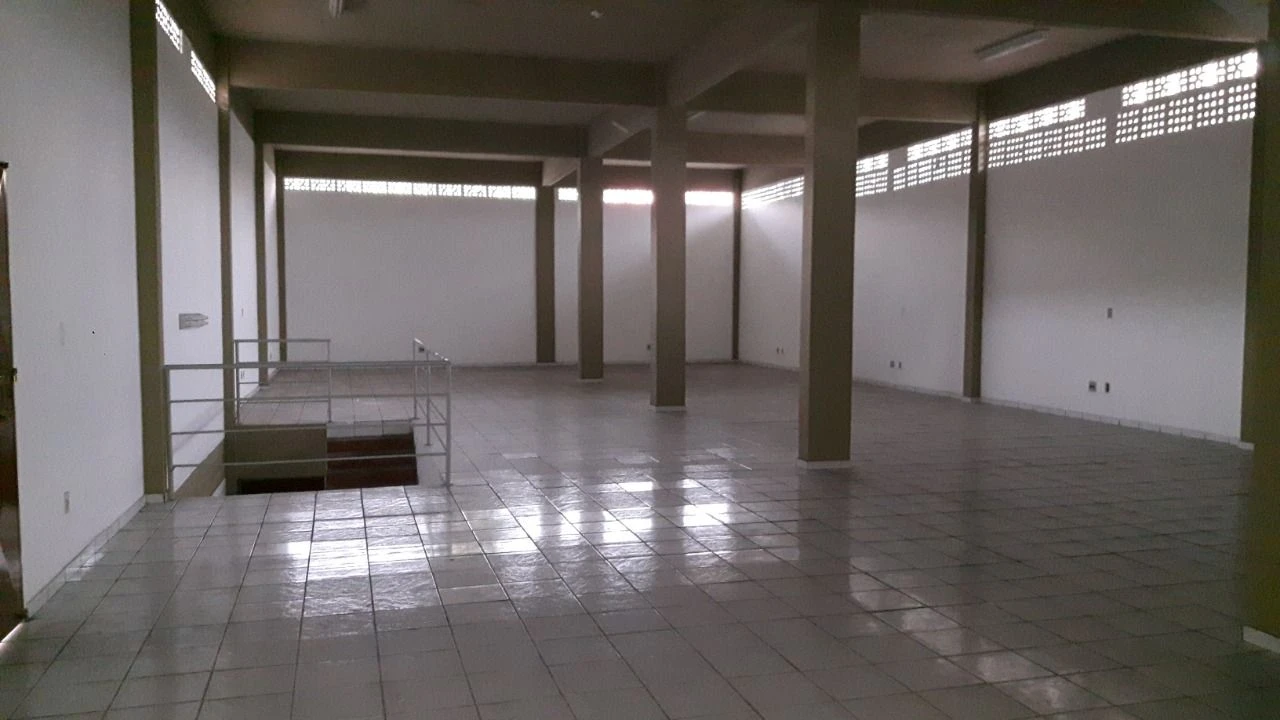 Prédio, 1950 m² - venda por RS 5.900.000,00 - Cachoeirinha - Manaus-AM