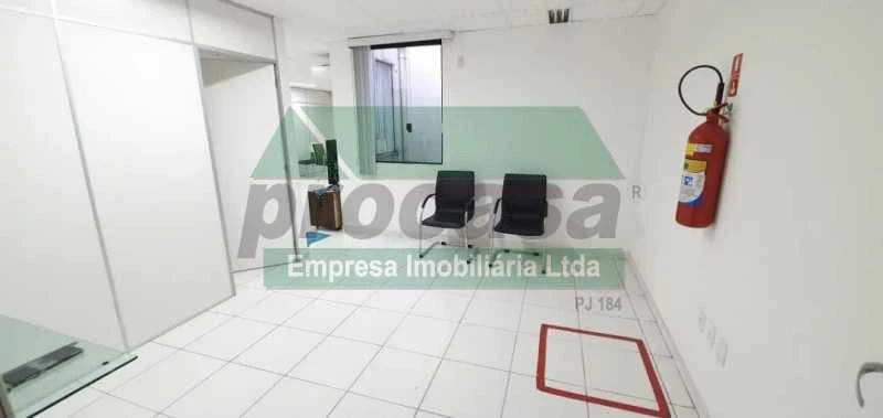 Sala :  / Comercial / Parque Dez de Novembro