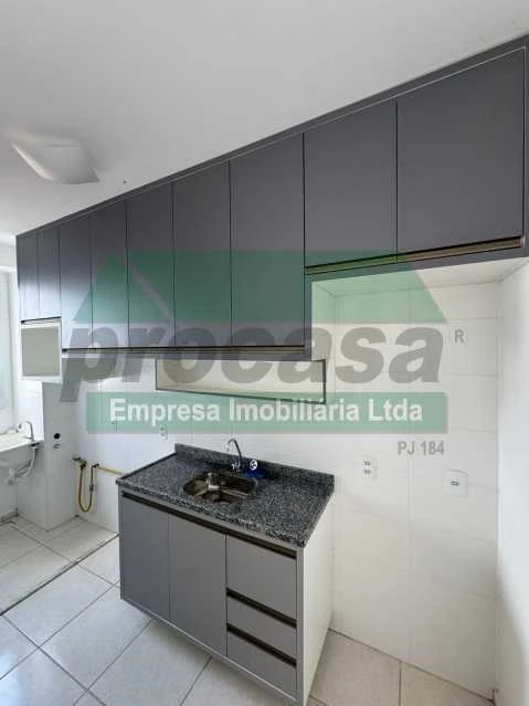 Apartamento semi mobiliado para locação na ponta negra
