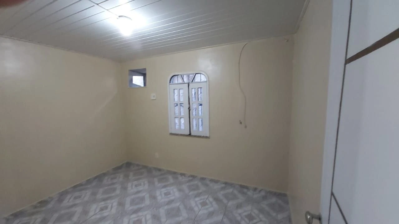 Casa com 6 dormitórios à venda, 200 m² por RS 320.000 - Monte das Oliveiras - Manaus-AM