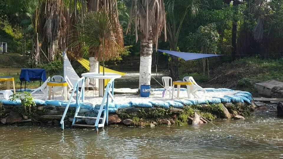 Chácara com 3 dormitórios à venda, 64000 m² por RS 1.600.000,00 - Área Rural - Manaus-AM