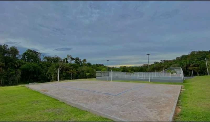 LOCALIZADO NA RODOVIA MANOEL URBANO