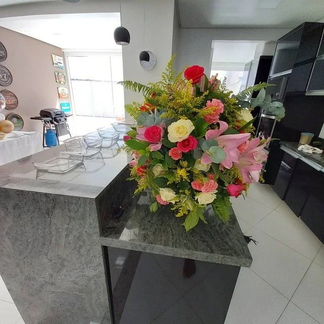 Casa com 3 dormitórios à venda, 275 m² por RS 910.000 - Ponta Negra - Manaus-AM