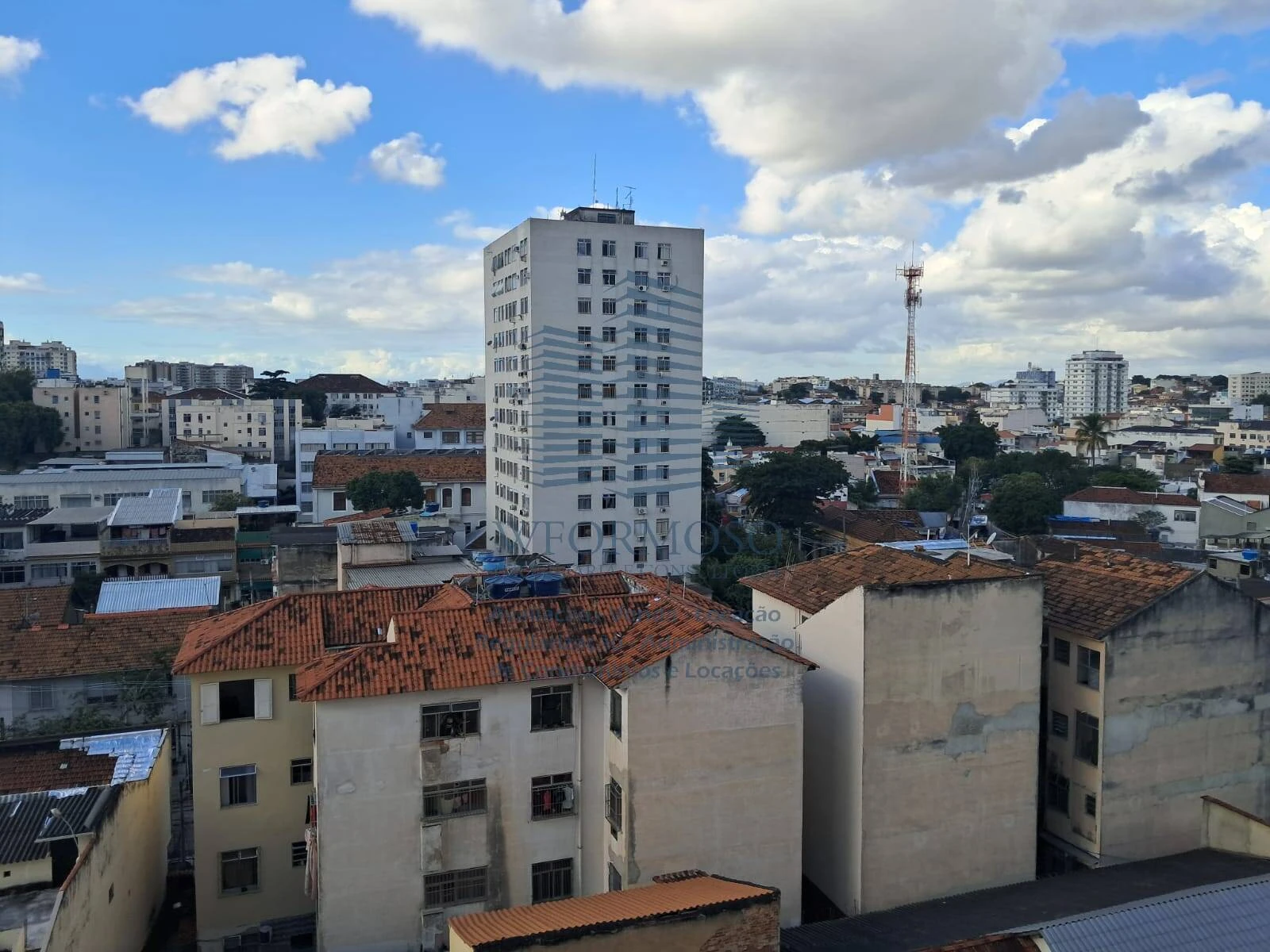 Apartamento  1 quarto 50 m² para locação na Rua Aristides Caire no Méier