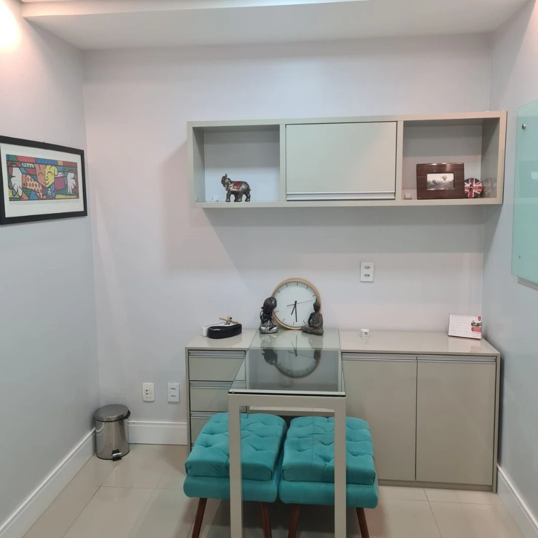 Salas 100% mobiliado  à venda, 70 m² por RS 950.000 - Chapada - Manaus-AM