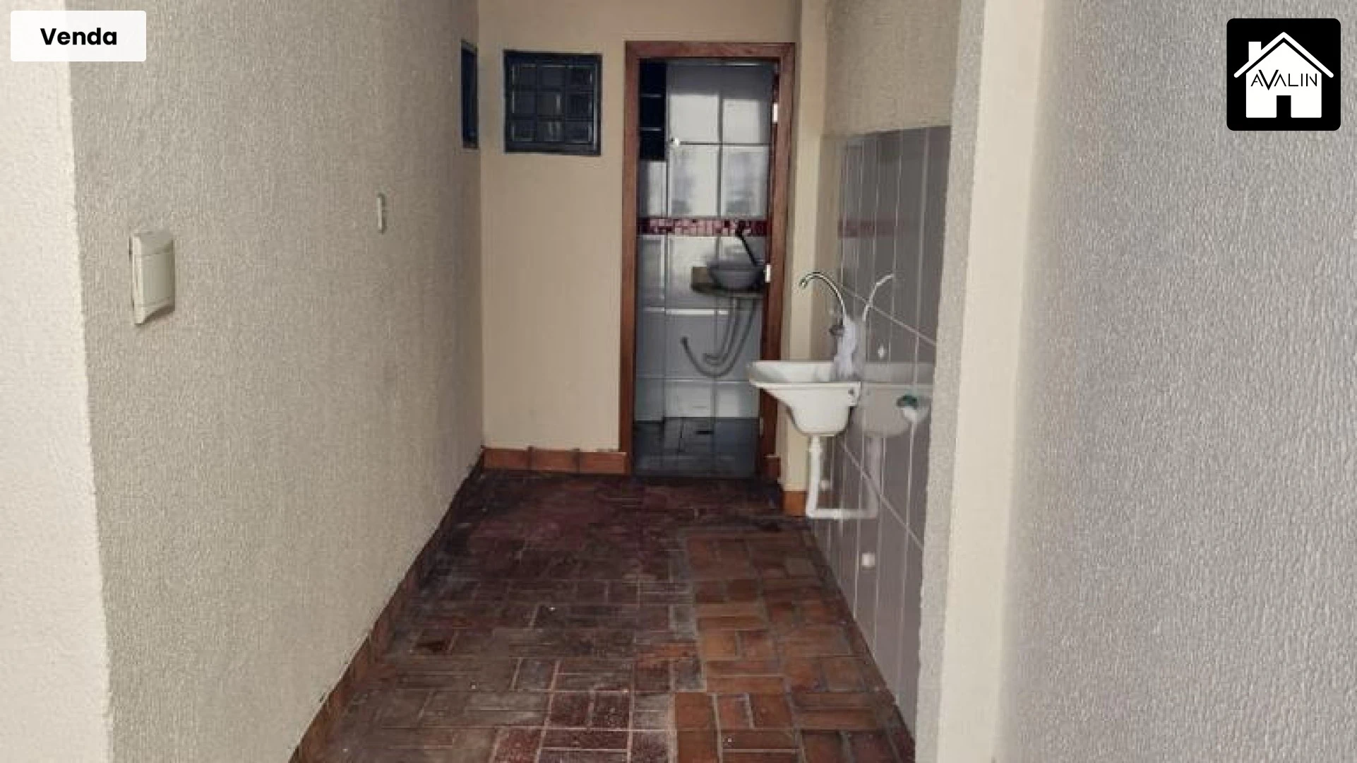 VENDA DE CASA NO GOIABEIRAS
