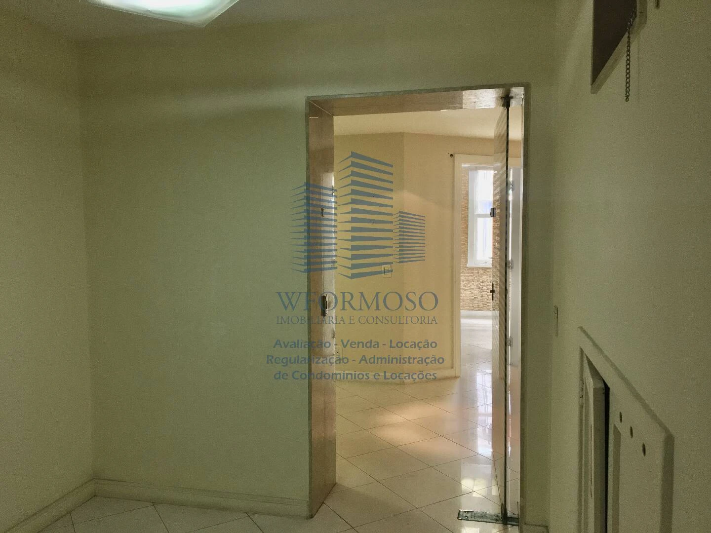 Pavimento Comercial à venda 171 m²  Rua Rodrigo Silva - Centro