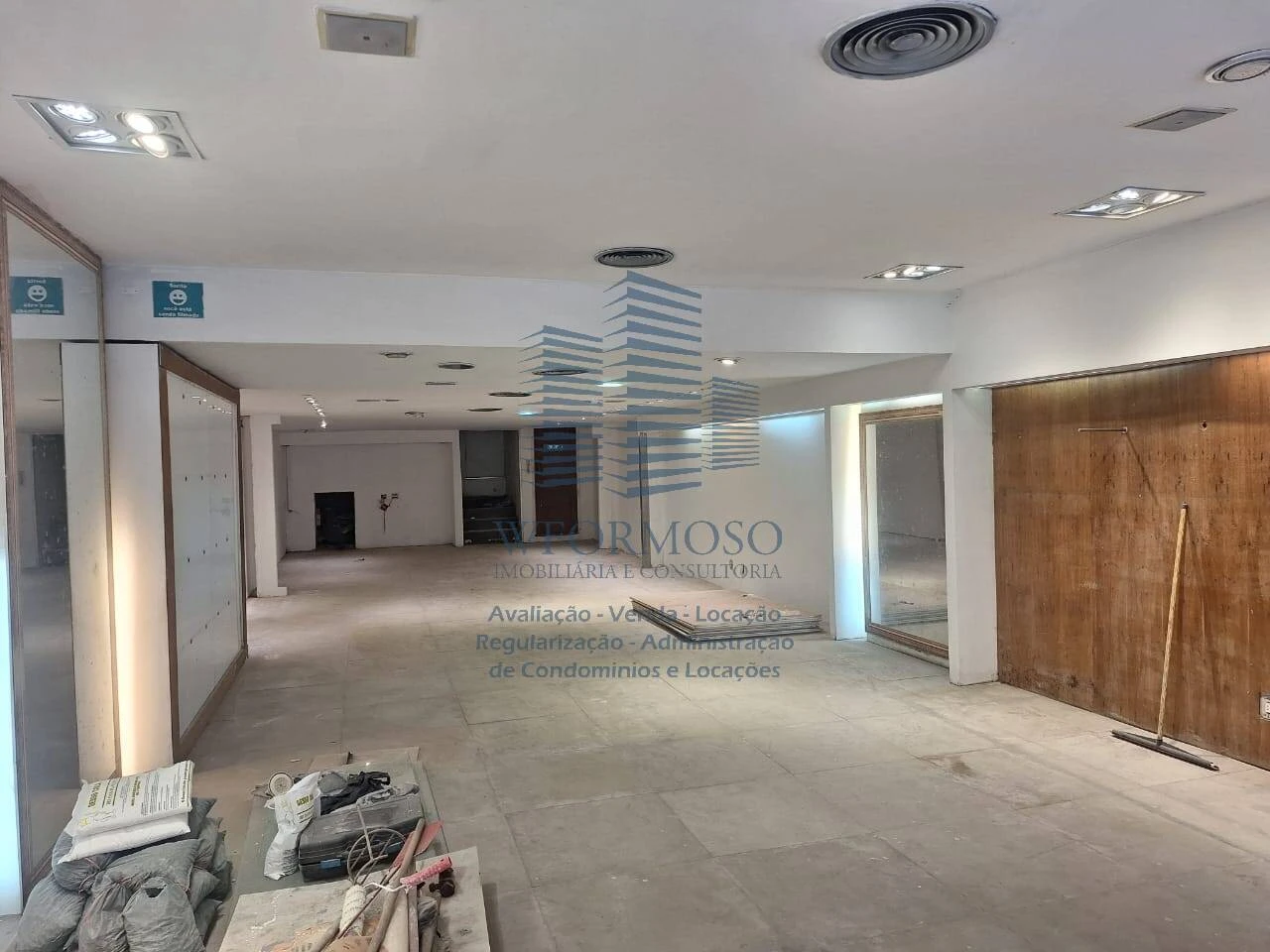 Loja e 3 pavimentos em locação, Rua Sete de Setembro, Centro - RJ