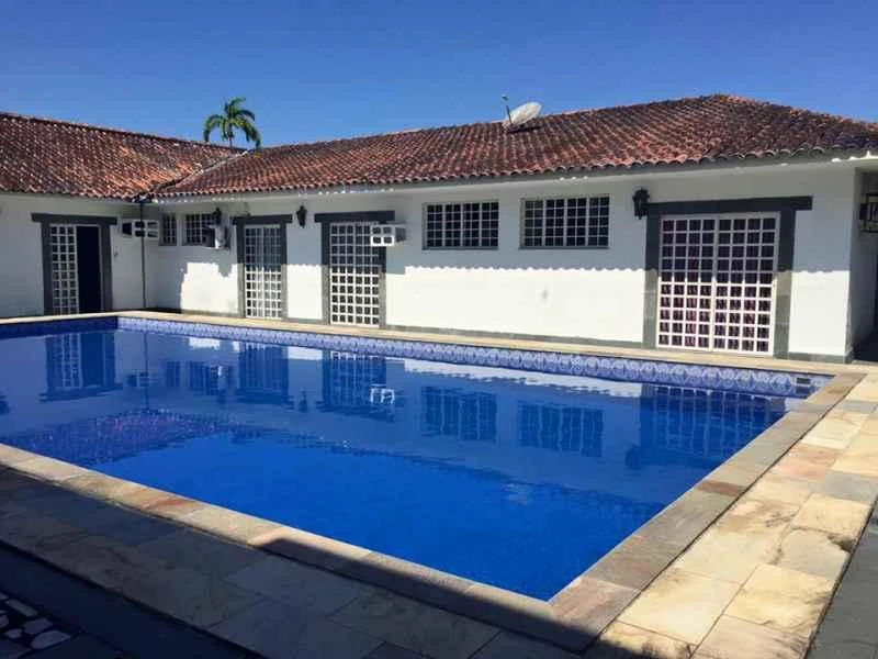 Casa à venda, 810 m² por RS 2.000.000,00 - Parque das Laranjeiras - Manaus-AM