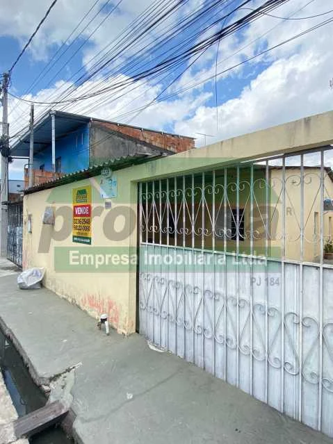 Casa de rua :  / Residencial / Cidade de Deus
