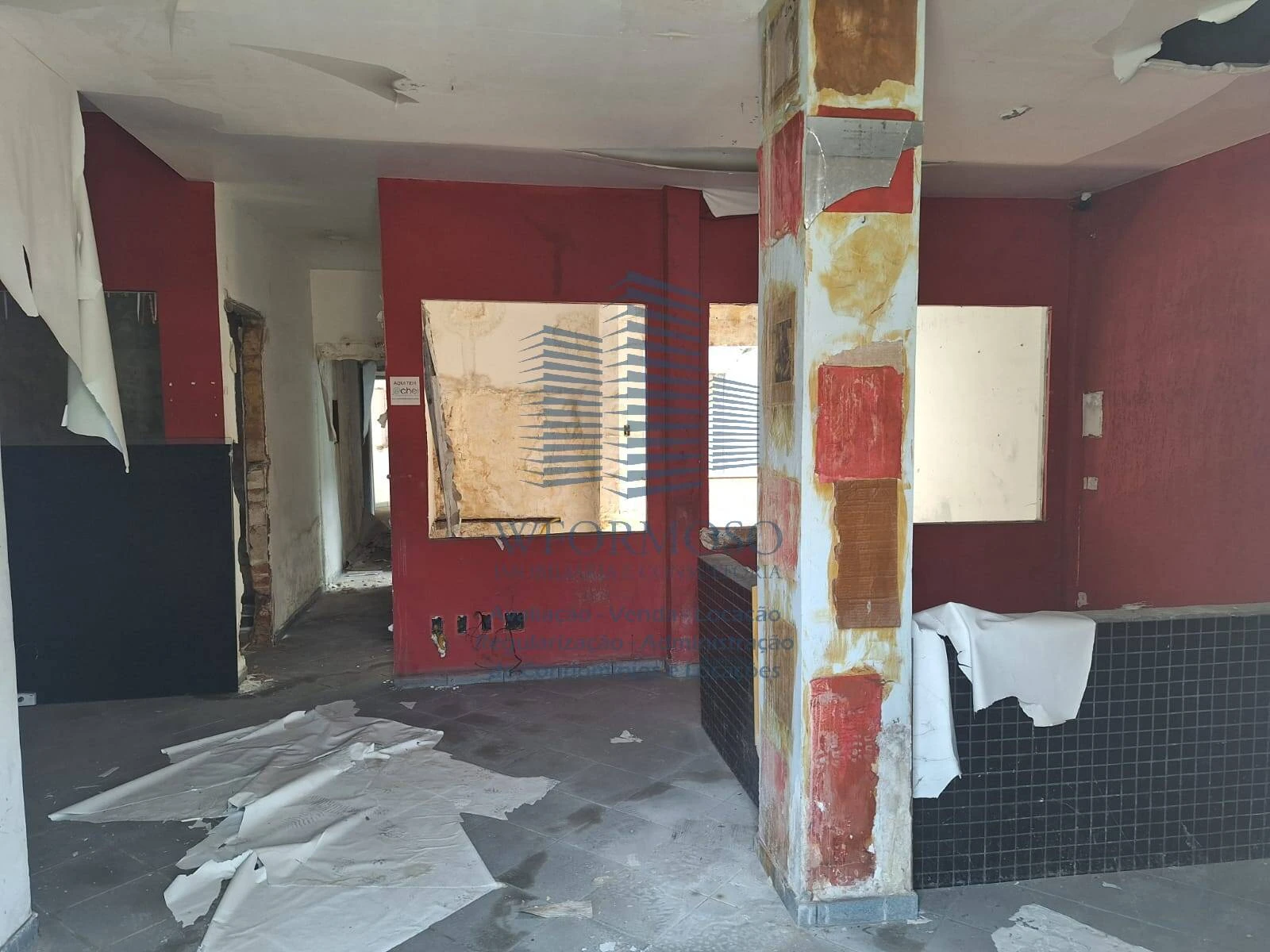 Prédio sobrado à venda e locação 300m² na Rua Doutor Francisco Portela