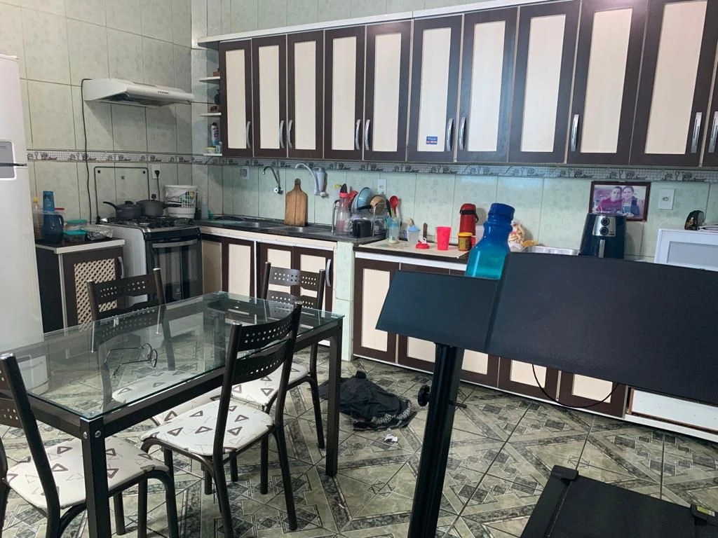Casa com 2 dormitórios à venda, 128 m² por RS 185.000,00 - Nova Cidade - Manaus-AM