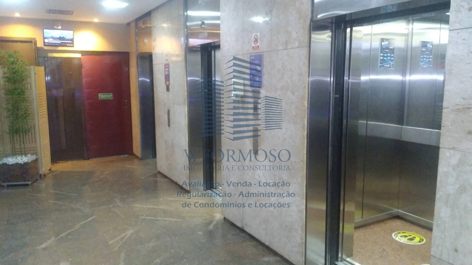 Andar comercial 678m² locação na Praça Pio X centro