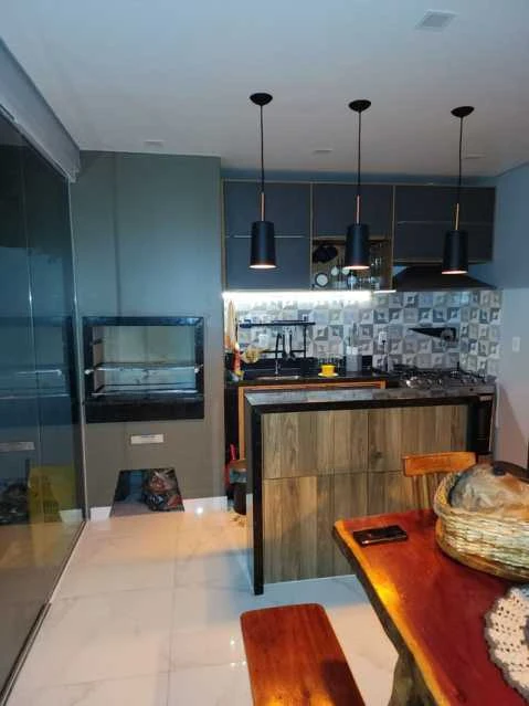 Vende Excelente casa com 3qtos s/ 1 ste em Condominio Fechado no Bairro Taruma - Manaus Amazonas - A