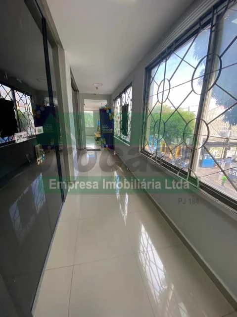 ALUGA-SE SALA COMERCIAL, LOCALIZADA NO CENTRO DE MANAUS