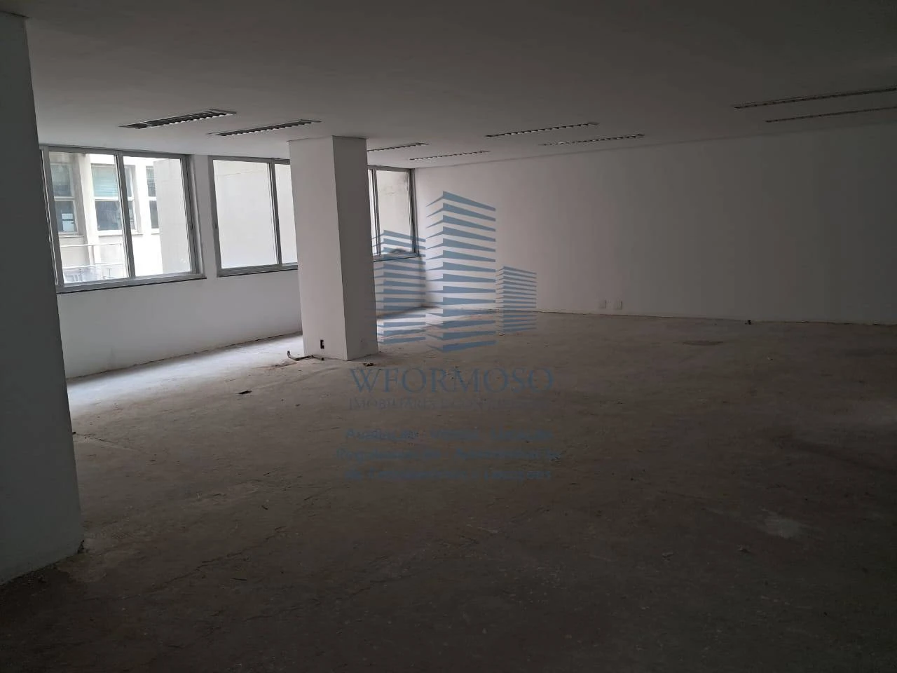 Pavimento 240m²  locação na Rua Rua do Rosario no Centro