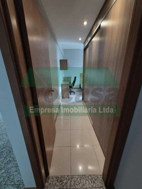 Apartamento :  / Residencial / Parque Dez de Novembro