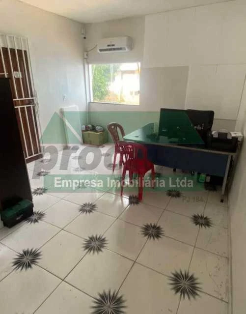 Casa :  / Comercial / Praça 14 de Janeiro