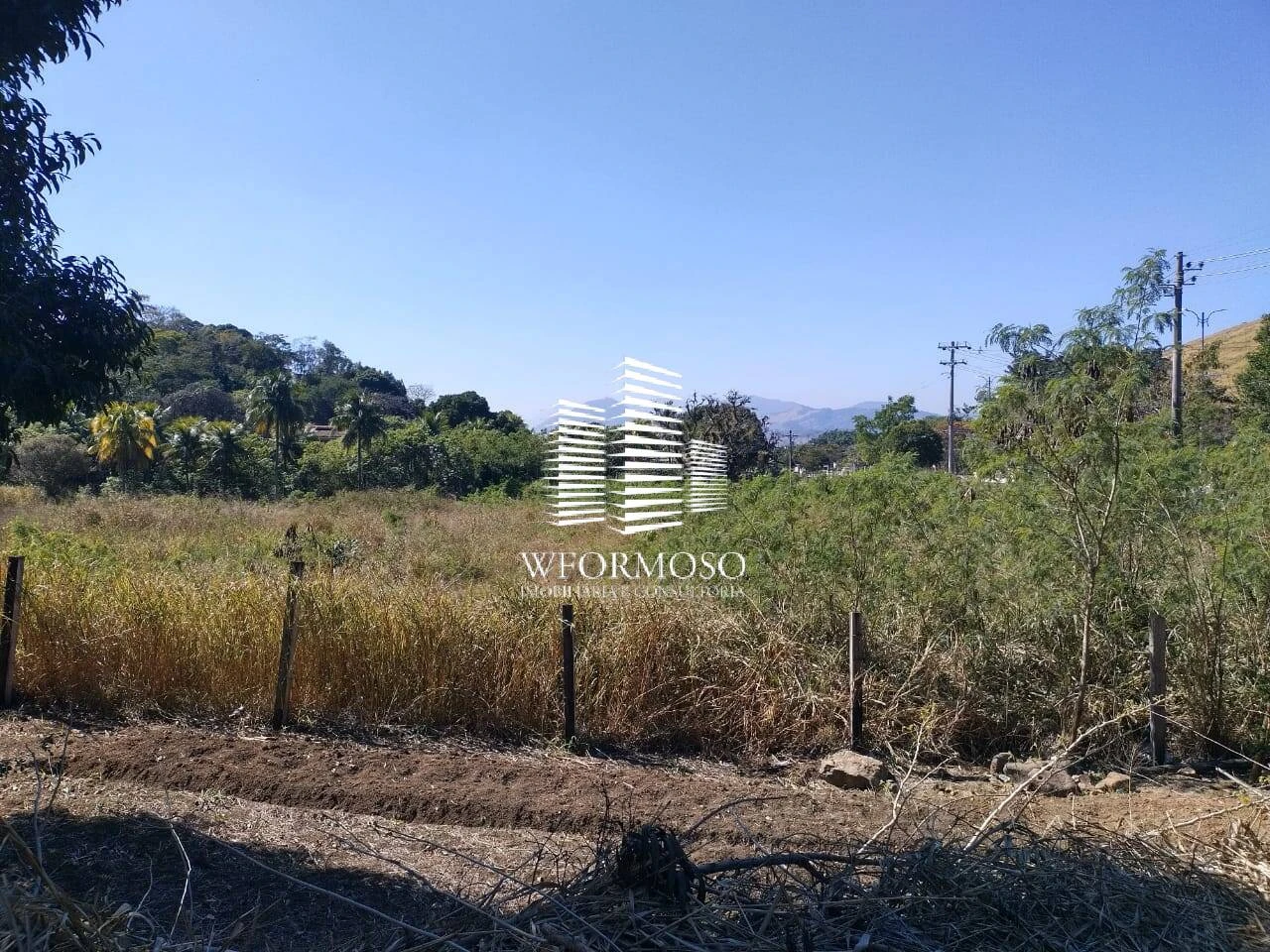 Terreno 34.000m² à venda na Estrada do Magarça em Guaratiba