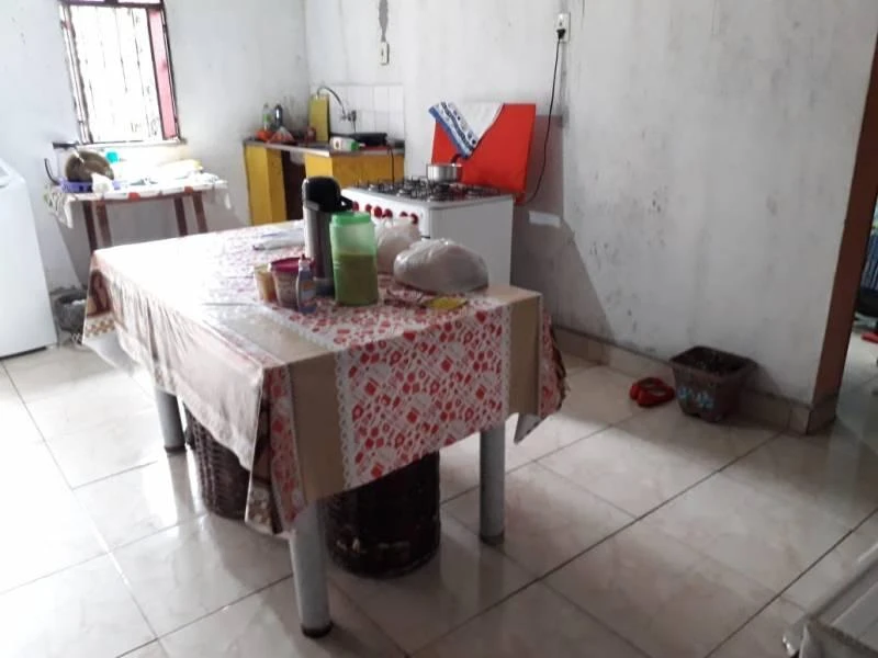 Casa com 2 dormitórios à venda, 105 m² por RS 200.000 - Armando Mendes - Manaus-AM