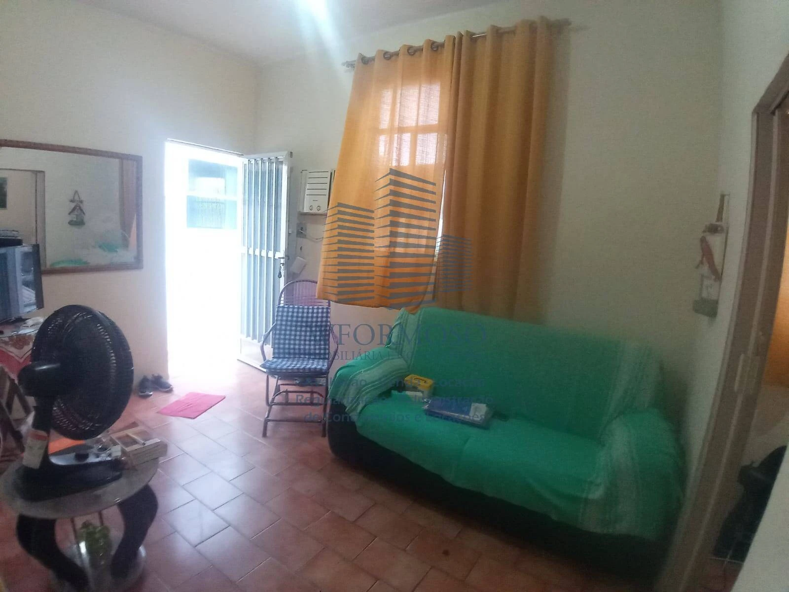 Casa duplex à venda na Rua André Azevedo Olaria - RJ