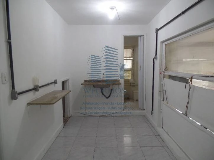 Sobreloja  270m²  à venda ou locação na Rua México no Centro