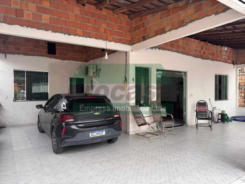 CASA Á VENDA  /350.000,00 / Novo Aleixo