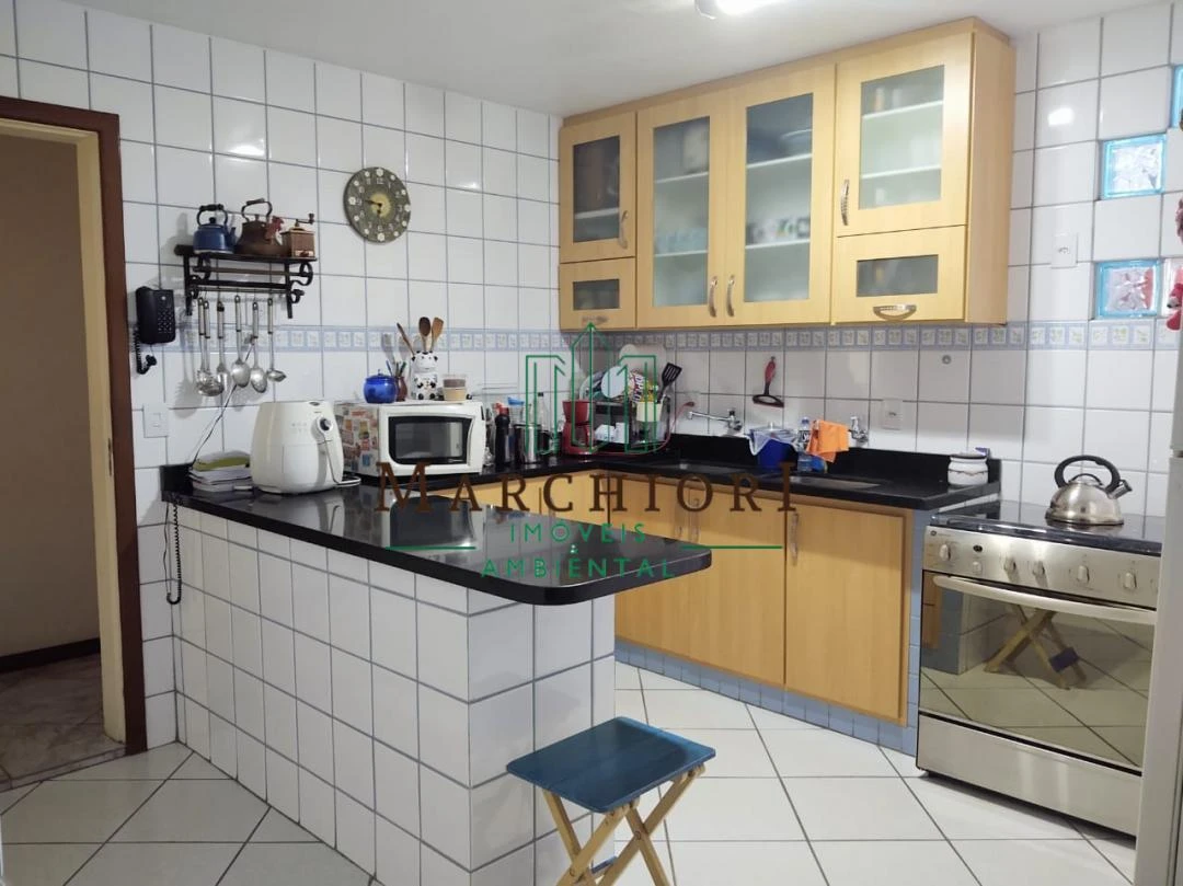 Cobertura Duplex, frente para o mar de Itapuã    4 cômodos Lazer completo