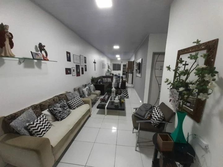 Casa com 3 dormitórios à venda, 250 m² por RS 265 - Colônia Santo Antônio - Manaus-Amazonas