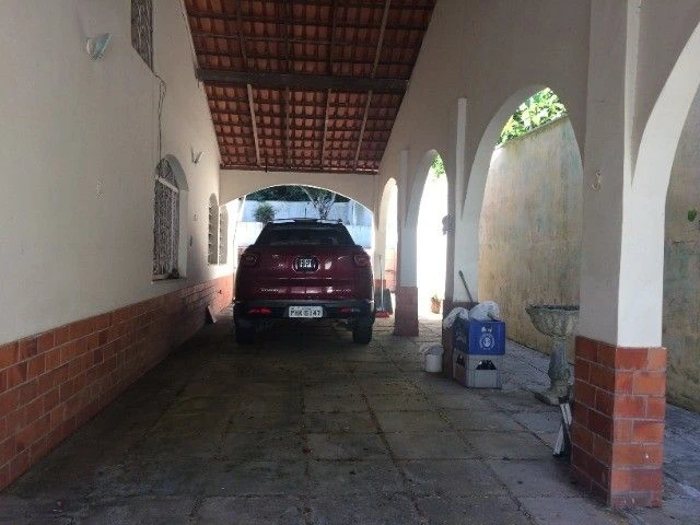 Casa com 4 dormitórios à venda, 220 m² por RS 980.000,00 - Tarumã - Manaus-AM