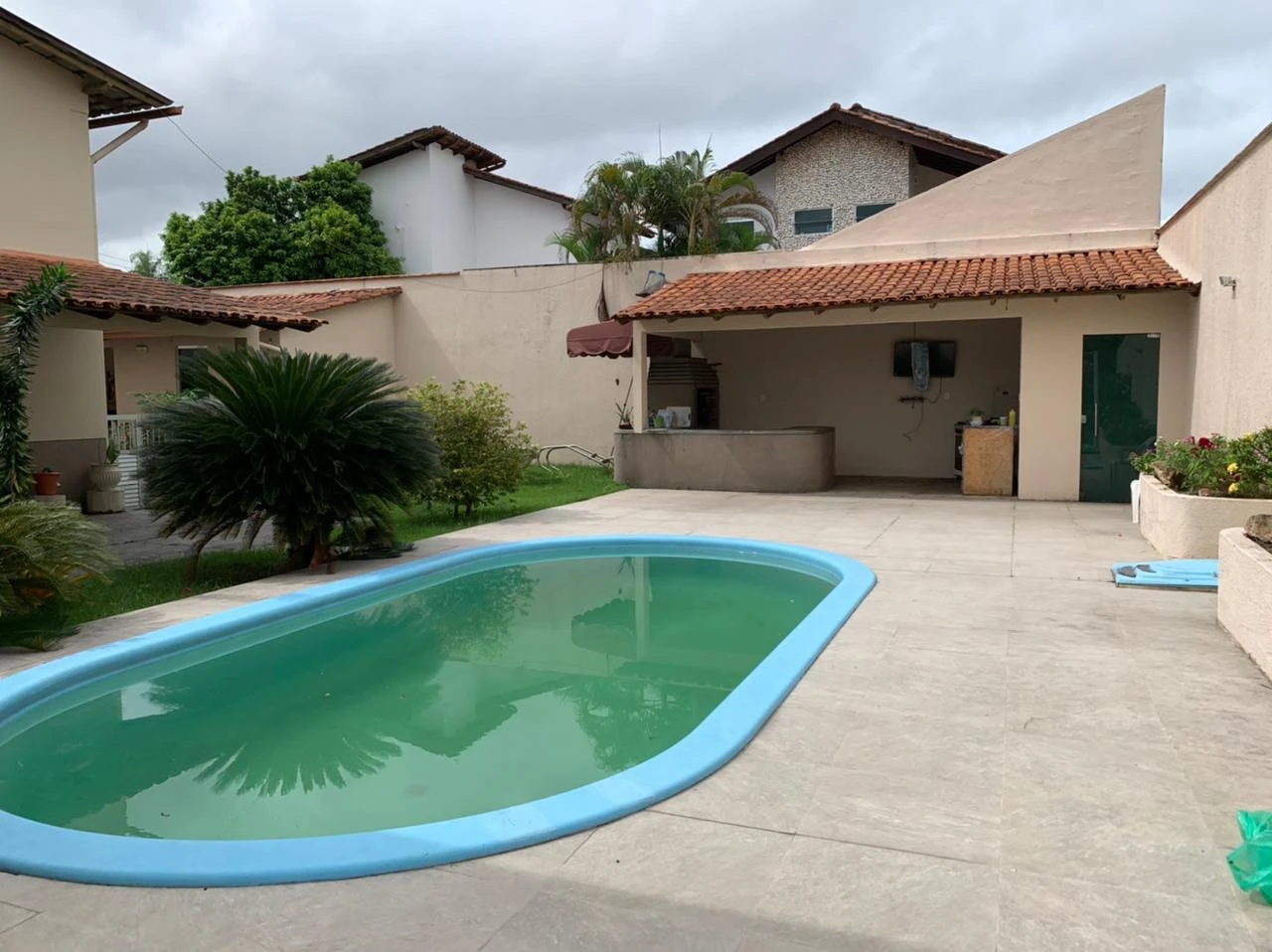 Belíssima casa com 4 suítes à venda, 680 m² por RS 4.000.000 - Dom Pedro - Manaus-AM