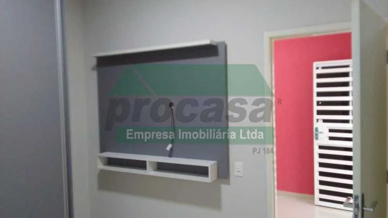 Aluga-se apartamento no bairro jardim Mauá