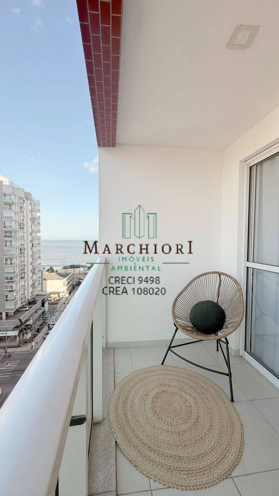 3 quartos, frente, sol da manhã, vista mar