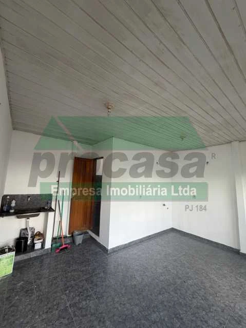 Apartamento Residencial / 1.200,00 / Parque Dez de Novembro