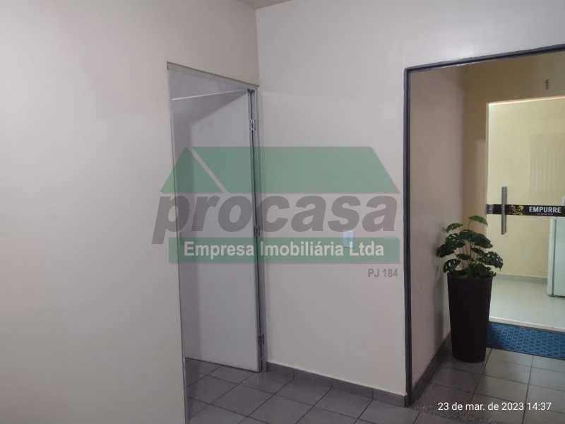 Sala -  / Comercial / Betânia