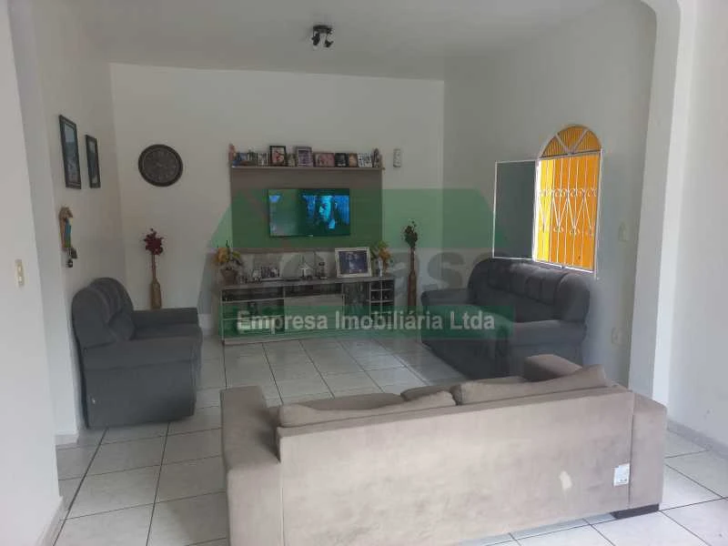 Casa de rua Residencial / Tancredo Neves