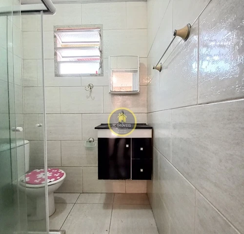 JCCV10016 – Casa linear vazia, sala 1 quarto.