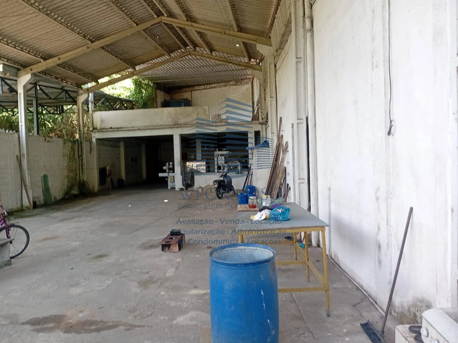 Prédio comercial à venda 723m² Av Governador Leonel de Moura Brizola