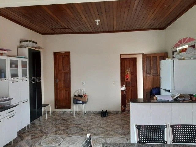Linda casa com 5 quartos à venda, 300 m² por RS 1.200.000 - Parque 10 de Novembro - Manaus-AM