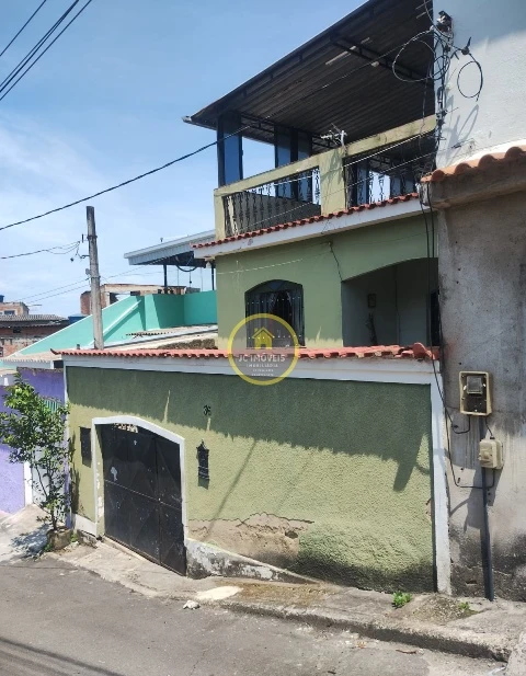 JCCA30074 – Casa duplex sala 2 quartos e 2 banheiros.