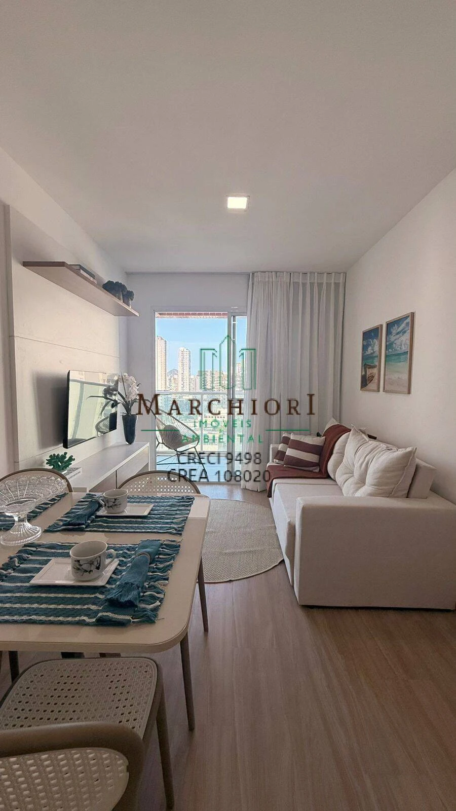 3 quartos, frente, sol da manhã, vista mar