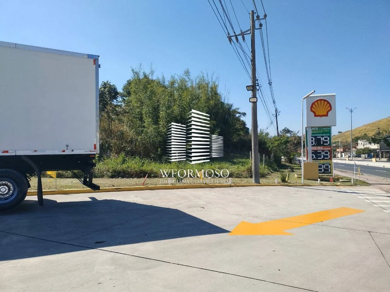 Terreno 34.000m² à venda na Estrada do Magarça em Guaratiba