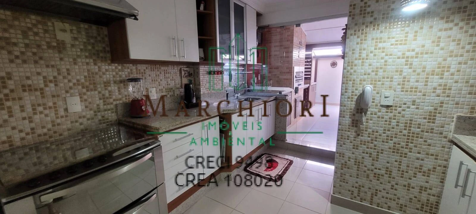 3 quartos, home office, 2 vagas, pé na areia