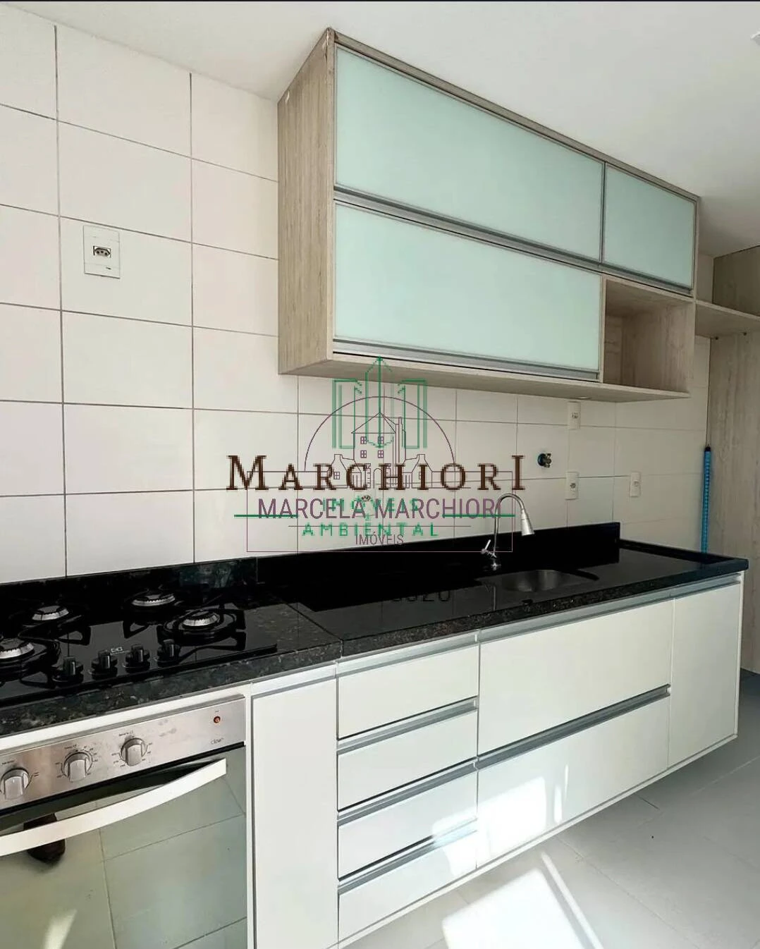 2 quartos, suite, piso no laminado, 1 vaga. lazer com piscina