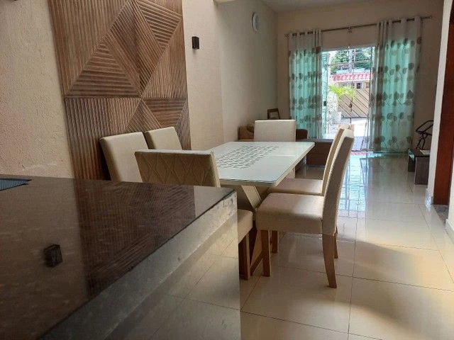 Casa com 4 dormitórios para alugar, 259 m² por RS 5.000,00 -mês - Cachoeirinha - Manaus-AM