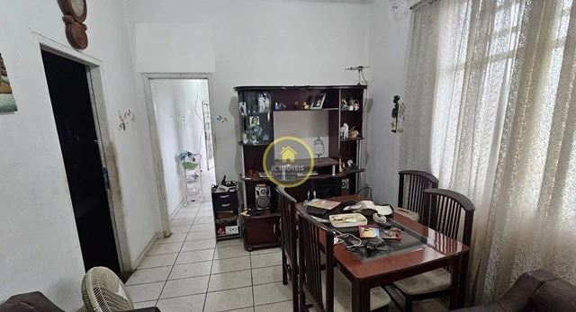 JCCA30053 – Casa clara e arejada sala 3 quartos em Bangu.