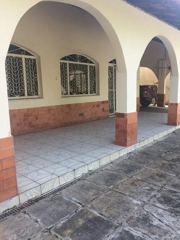 Casa com 4 dormitórios à venda, 220 m² por RS 980.000,00 - Tarumã - Manaus-AM