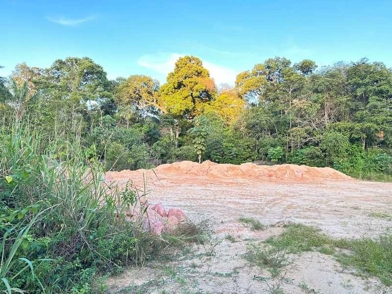 VENDE 2400M2 DE TERRA DENTRO DE CONDOMINIO PARCIALMENTE MURADO NA PONTA NEGRA POR APENAS 1.350.000,0